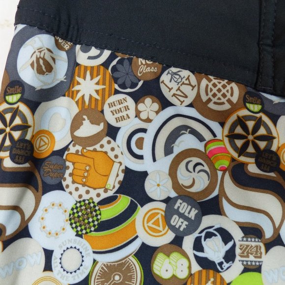 Penguin Munsingwear Swim Board Shorts Mens 30 Retro Slogans Button Pins Print - Picture 3 of 16